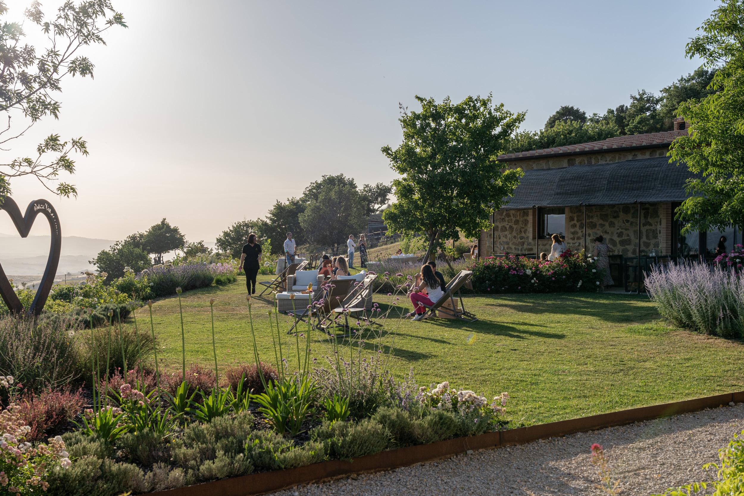 Podere Val D'Orcia - Tuscany Equestrian Сартеано Экстерьер фото