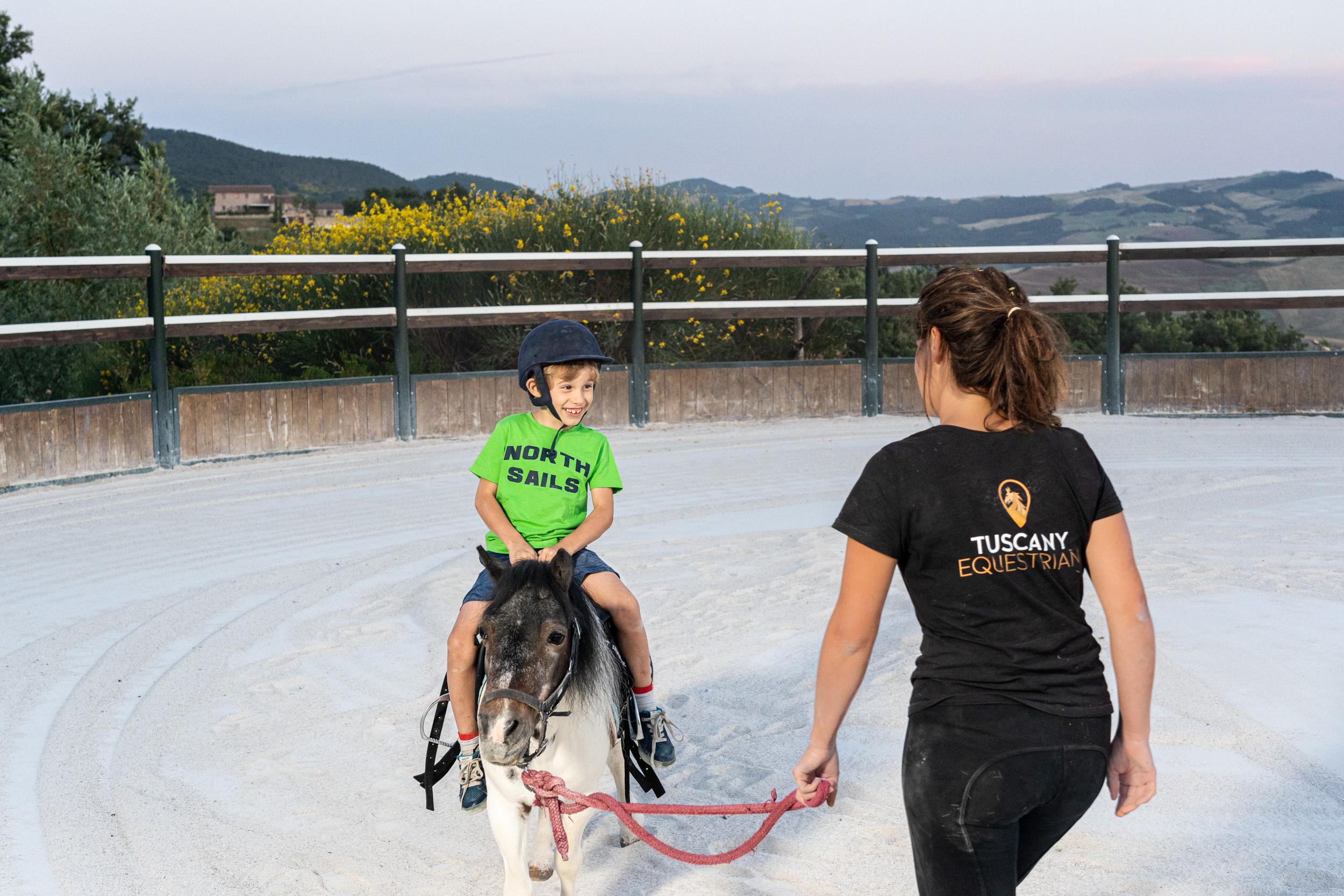 Podere Val D'Orcia - Tuscany Equestrian Сартеано Экстерьер фото